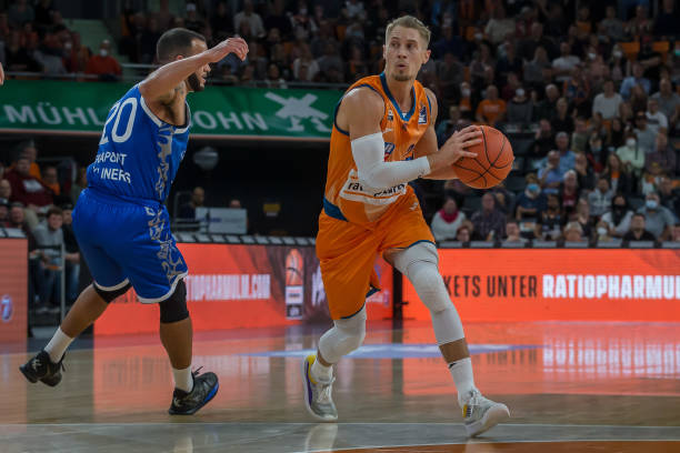 但他们在锋 但他们在锋