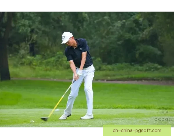 2021高尔夫赛事大揭秘:巡回赛风云变幻,谁将问鼎巨资奖杯? 2021高尔夫赛事大揭秘:巡回赛风云变幻,谁将问鼎巨资奖杯?